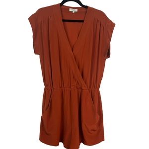 Aritzia Babaton Corbett Silk Romper Rust/Burnt Orange size Large